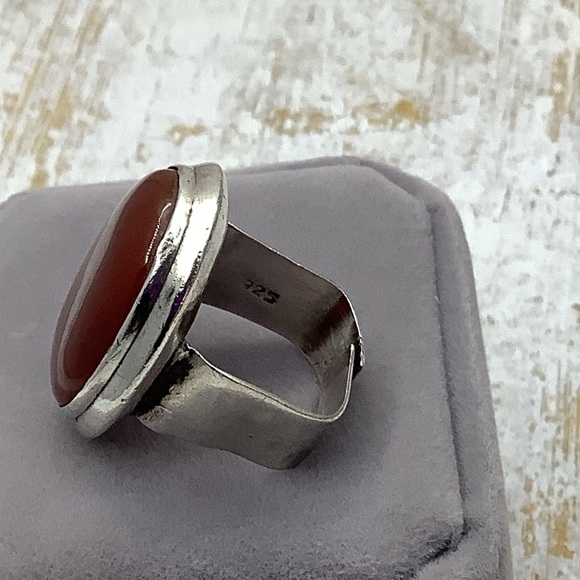 Carnelian and Sterling silver signed unisex ring. - Picture 3 of 7
